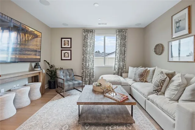 $999,990 | 6079 Saddlehorn Lane, Jurupa Valley, CA 92509