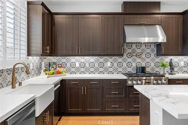 $999,990 | 6079 Saddlehorn Lane, Jurupa Valley, CA 92509