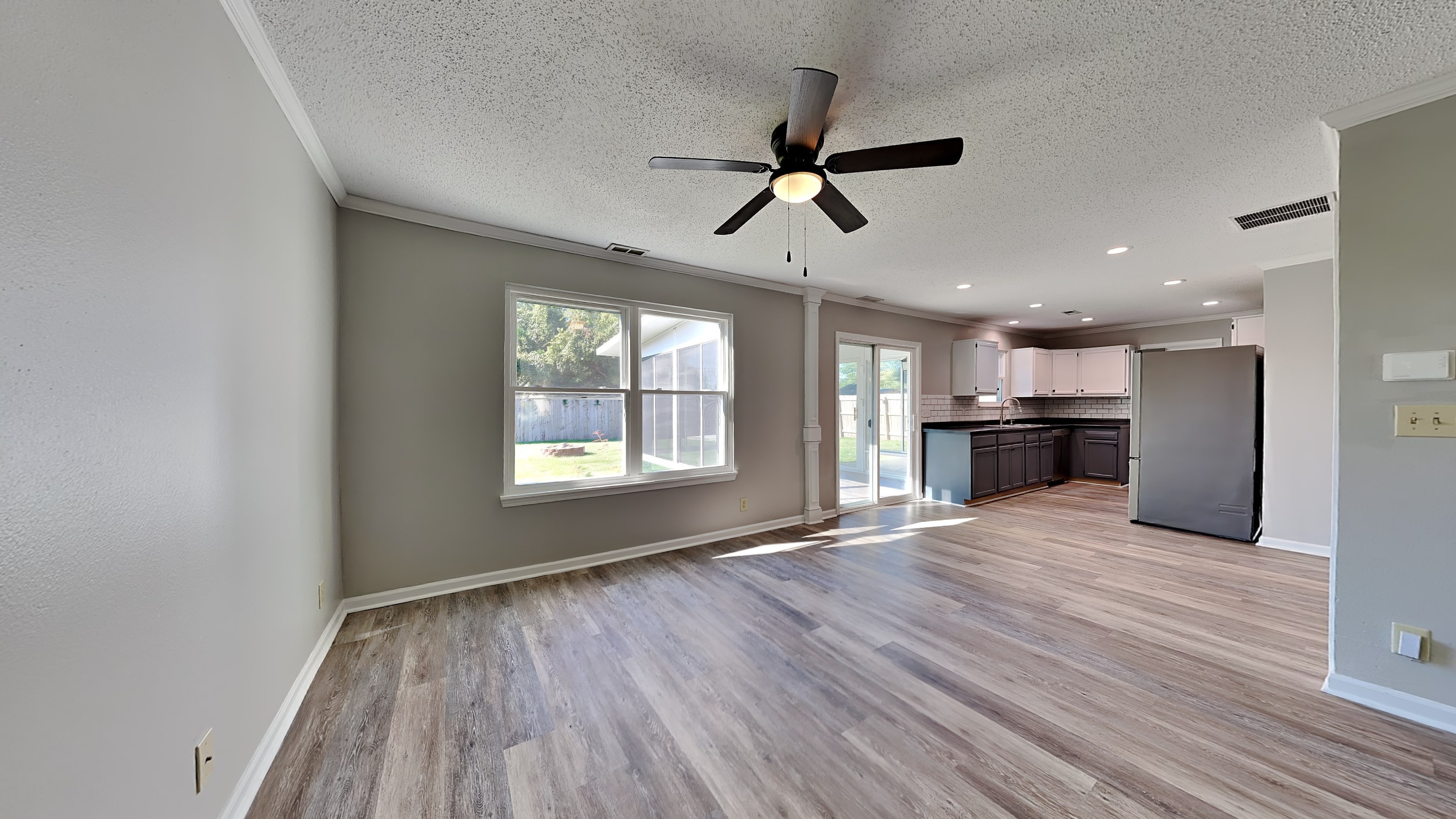826 Springwater Road Kokomo, IN 46902 - Photo 3 of 15 Gallery Image 3