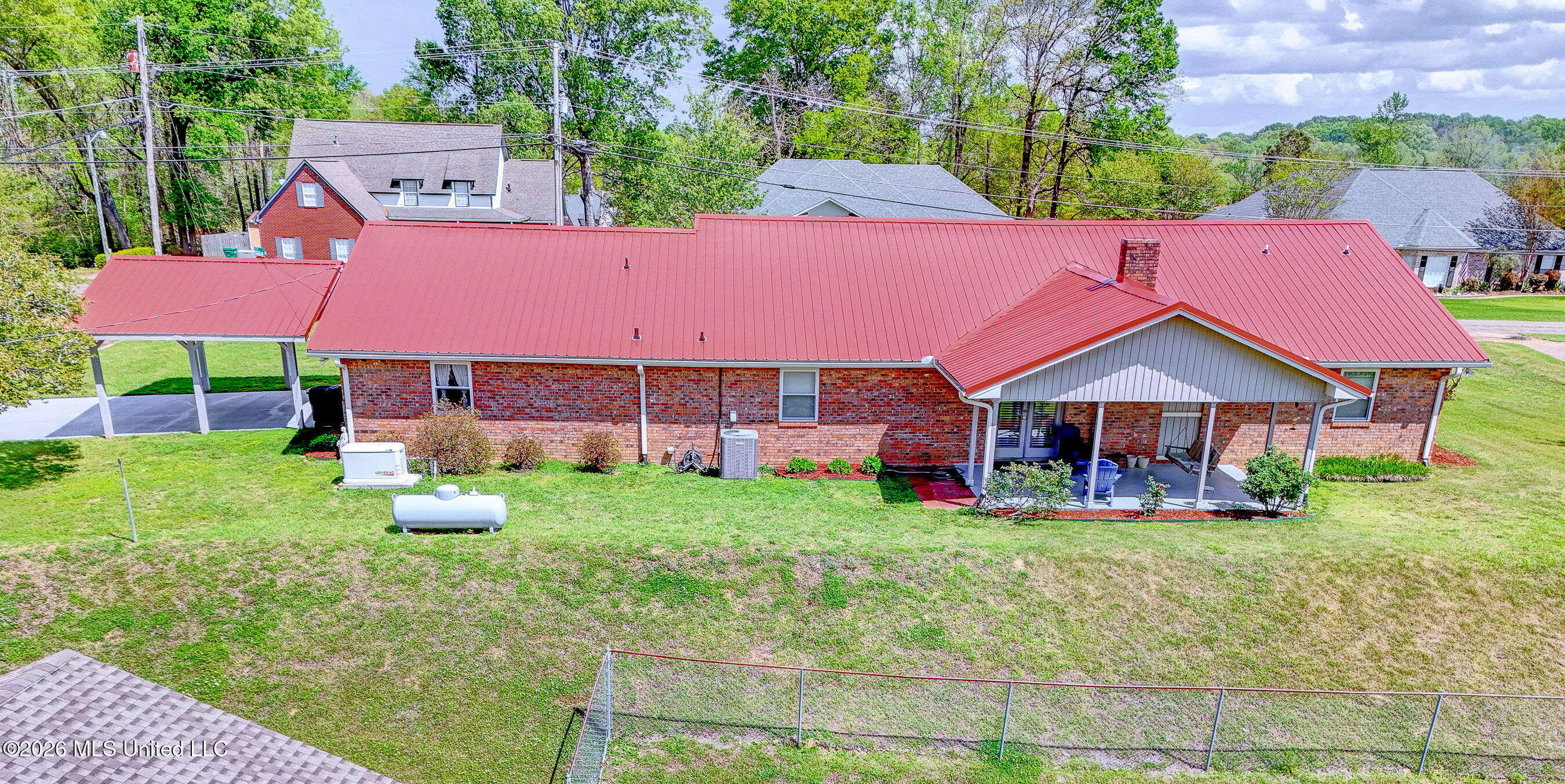444 Ridgewood Street, Unit 444 Vicksburg, MS 39180 - Photo 4 of 25 Aerial Rear View