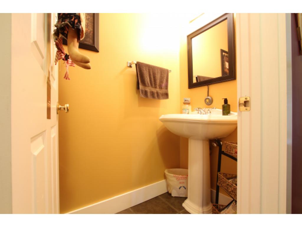 1354 Daniels Farm Road Waterford, VT 05819 - Photo 11 of 29 Gallery Image 11