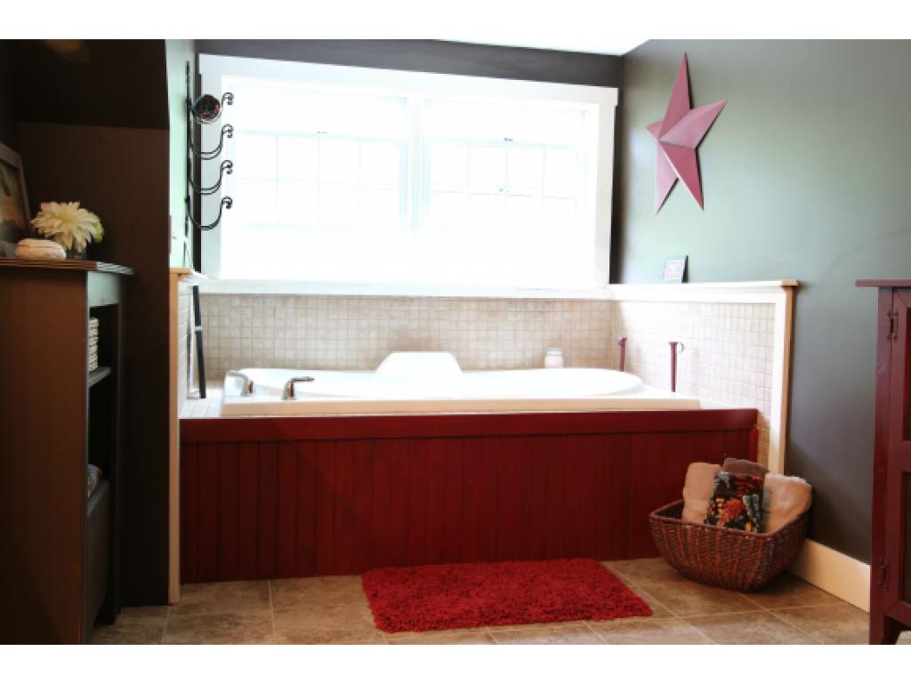 1354 Daniels Farm Road Waterford, VT 05819 - Photo 14 of 29 Gallery Image 14