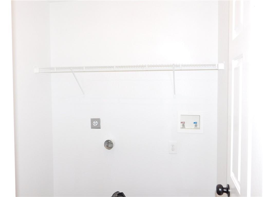 2614 Carolina Court Bethlehem, GA 30620 - Photo 28 of 42 a bathroom with a shower