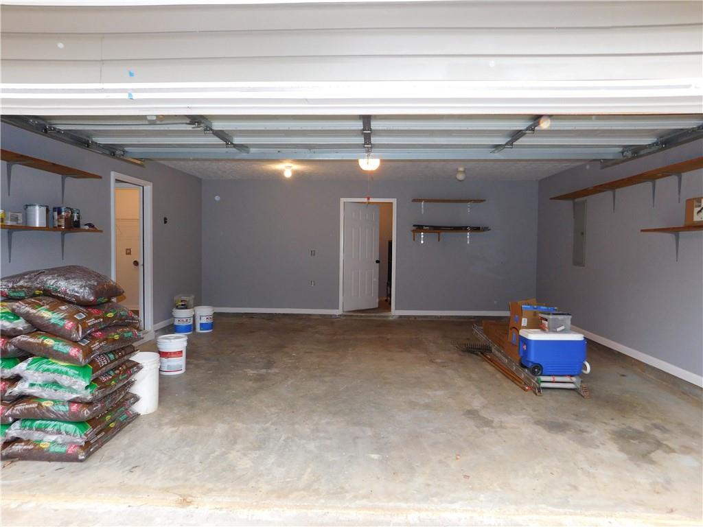 2614 Carolina Court Bethlehem, GA 30620 - Photo 32 of 42 a view of room with toys