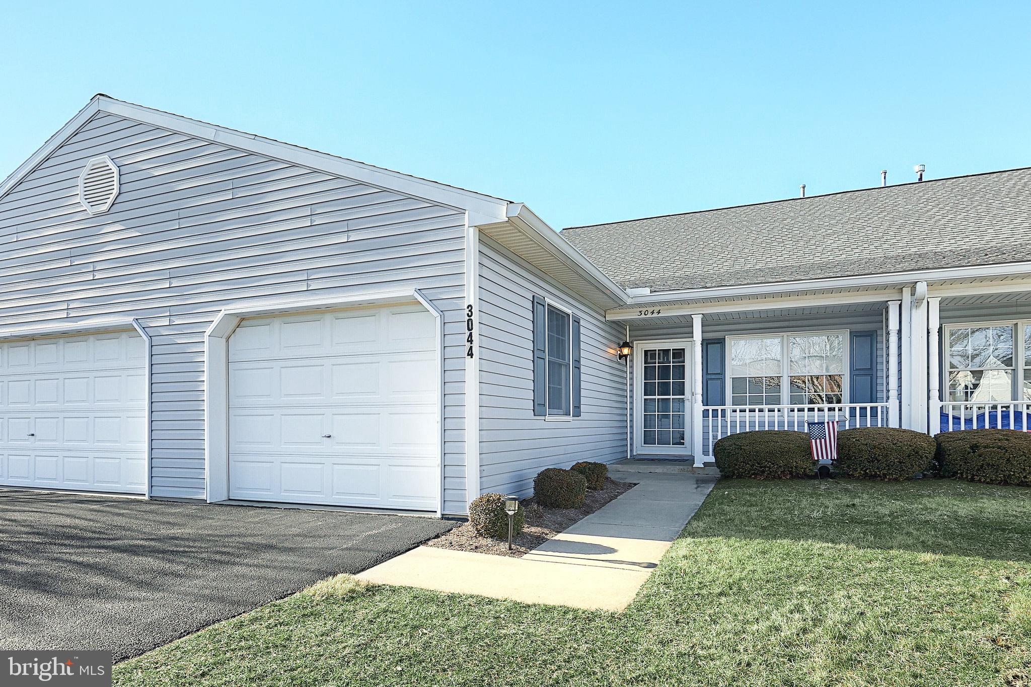3044 Lakefield Road York, PA 17402 - Photo 1 of 27 Gallery Image 1