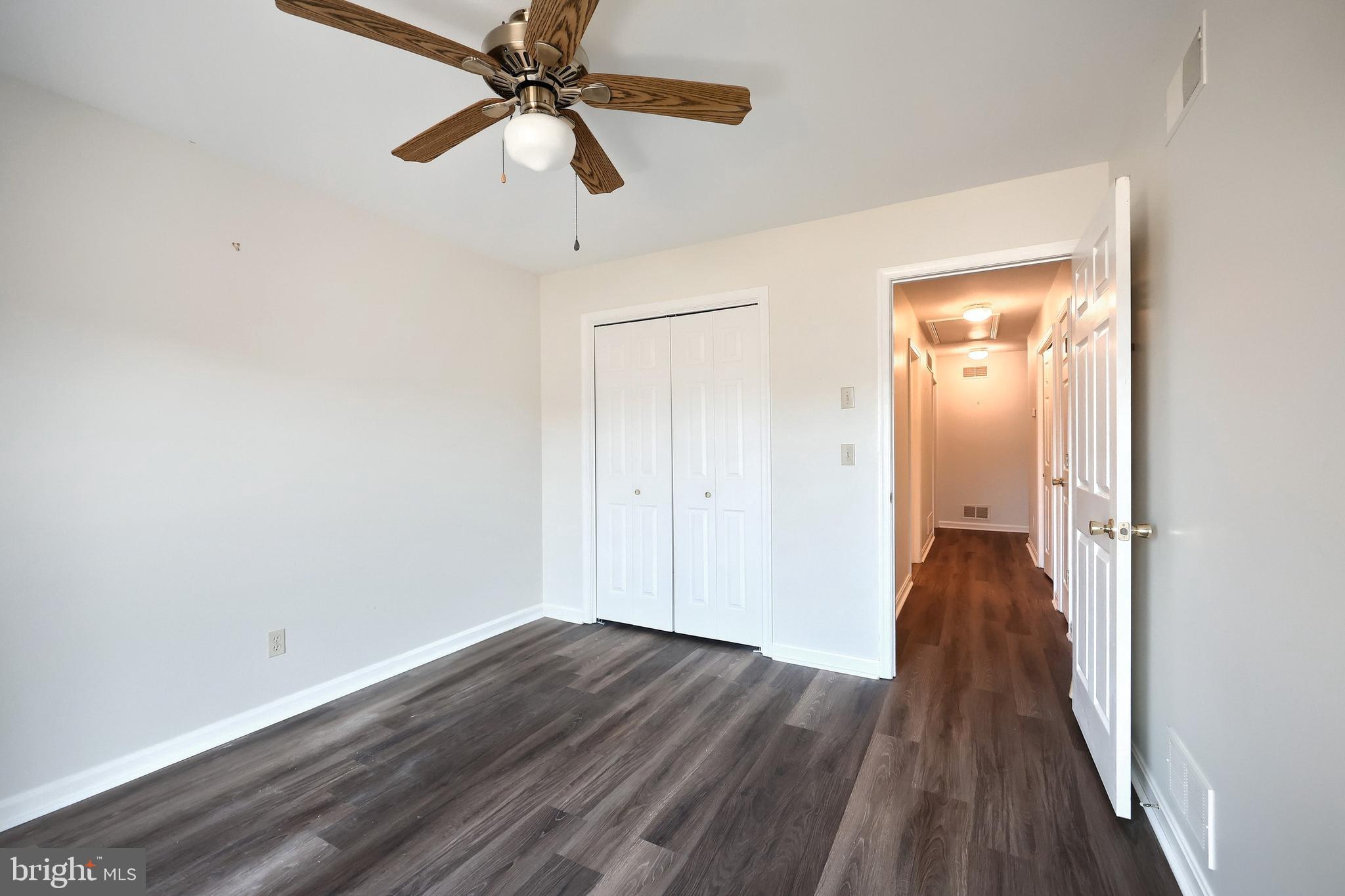 3044 Lakefield Road York, PA 17402 - Photo 11 of 27 Gallery Image 11