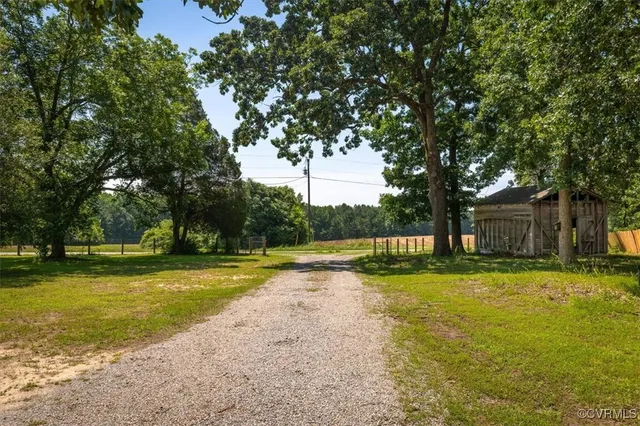 $499,900 | 3261 Alvis Road, Brodnax, VA 23920