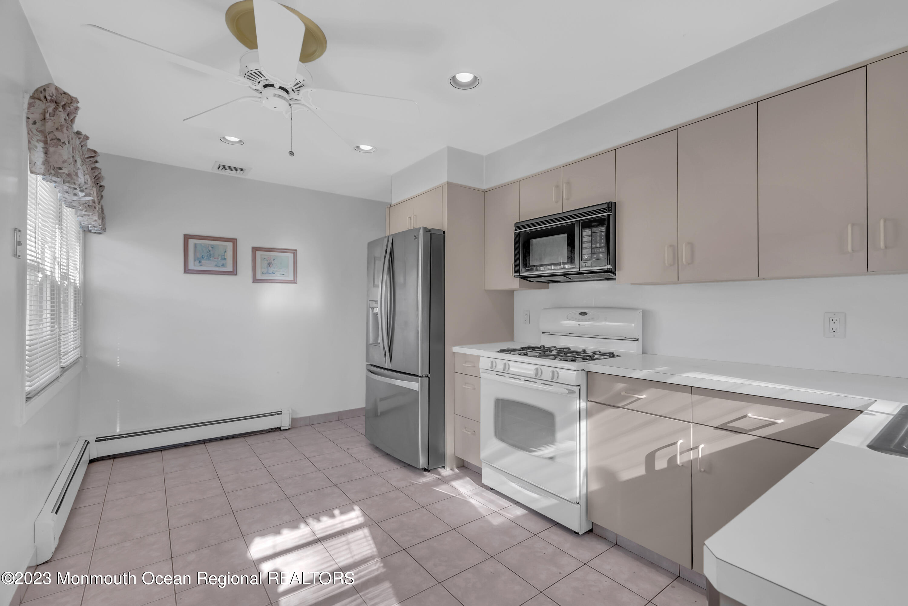 4 Judith Place, Unit WINTER West Long Branch, NJ 07764 - Photo 5 of 50 MJB07354