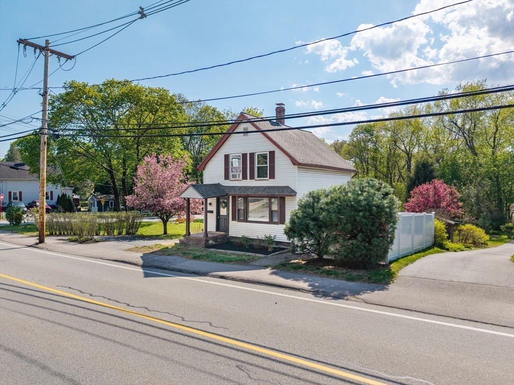 90 Manning Street Hudson, MA 01749 - Photo 33 of 38