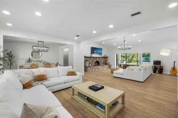 $15,000 | 14615 Southwest 77th Court, Palmetto Bay, FL 33158