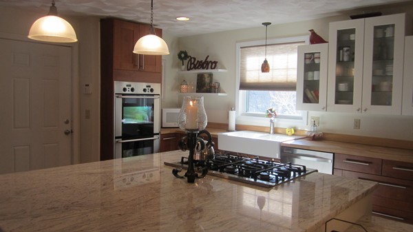 138 Curran Road Cumberland, RI 02864 - Photo 10 of 29 Gallery Image 10