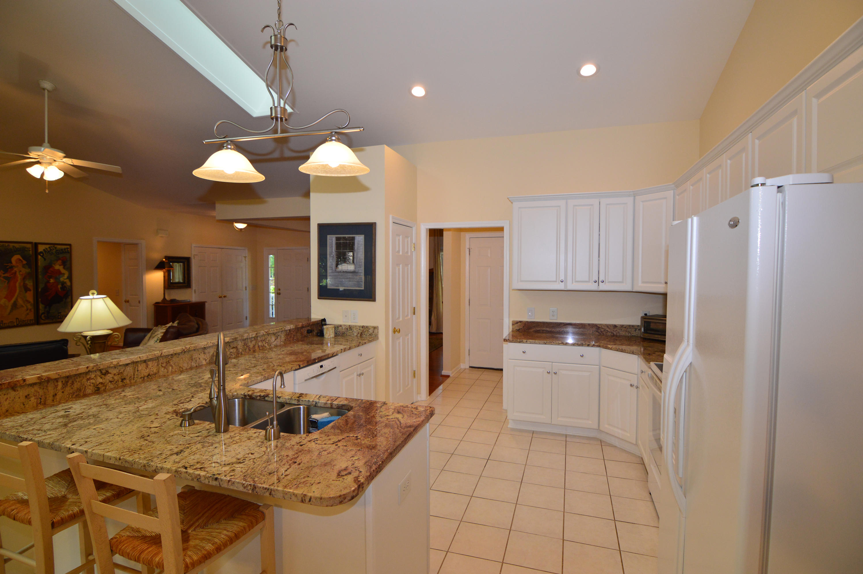 800 Burning Tree Road Pinehurst, NC 28374 - Photo 16 of 40 800Kitchen2