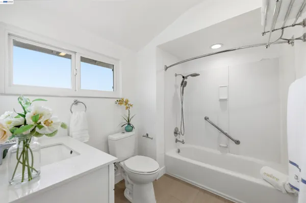 $1,458,000 | 11593 Ladera Court, Dublin, CA 94568