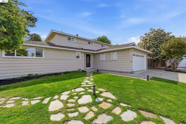 $1,458,000 | 11593 Ladera Court, Dublin, CA 94568