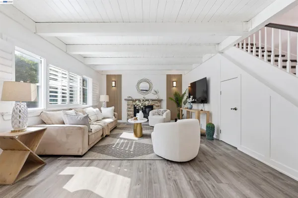 $1,458,000 | 11593 Ladera Court, Dublin, CA 94568