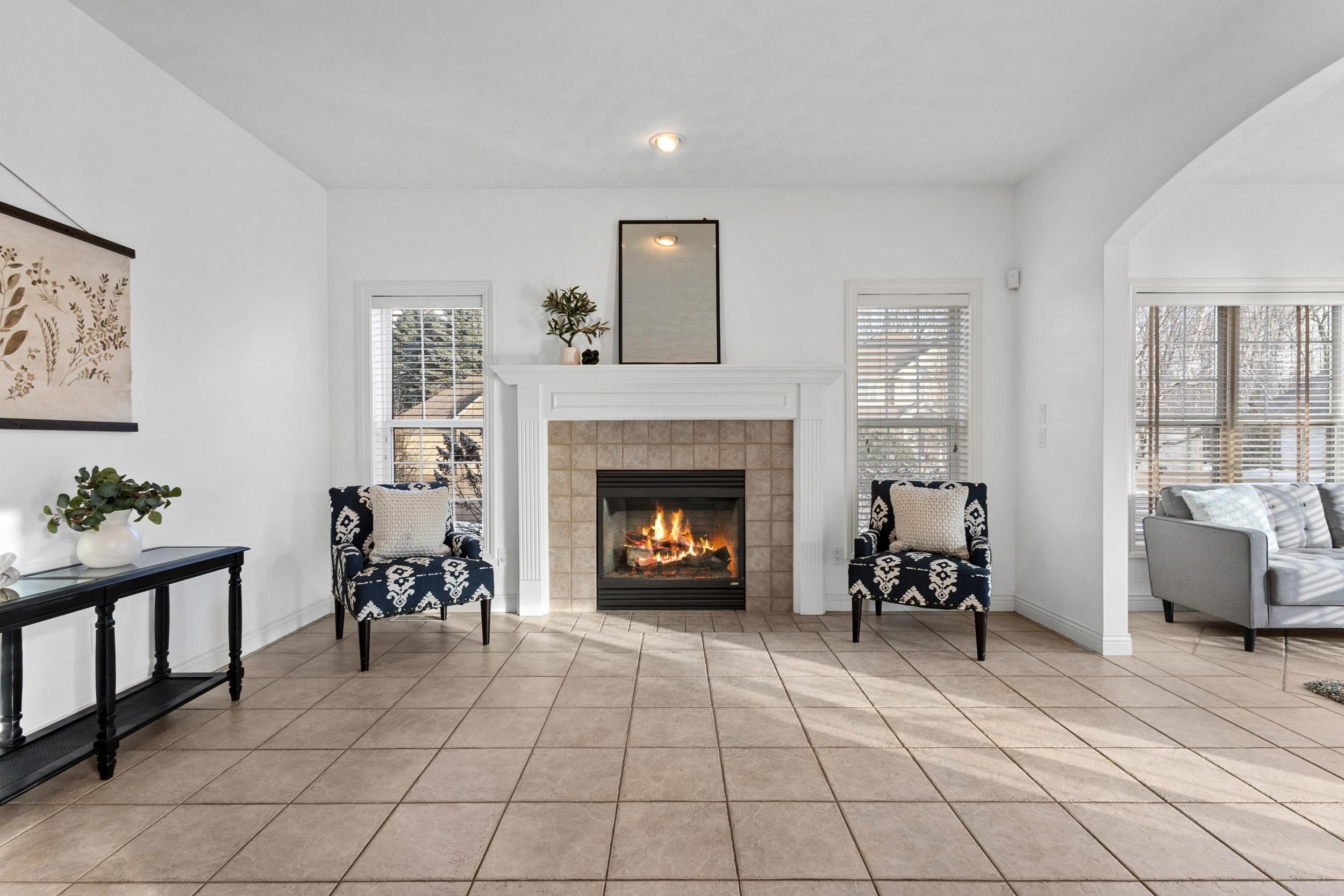 825 Yorkshire Road Neenah, WI 54956 - Photo 19 of 58