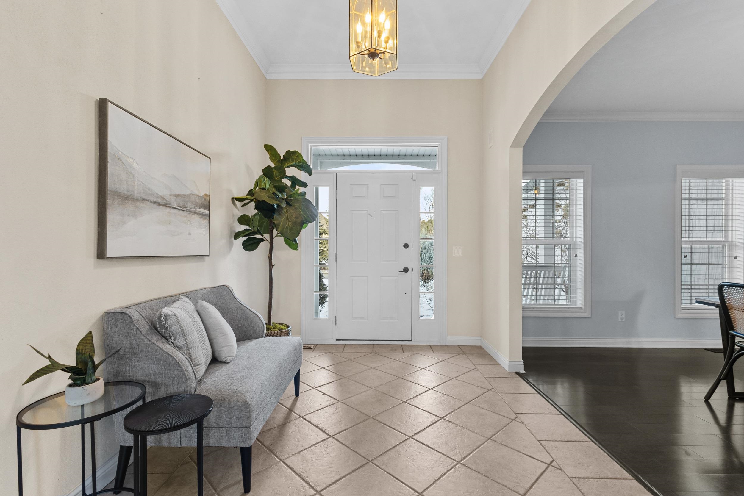 825 Yorkshire Road Neenah, WI 54956 - Photo 24 of 58