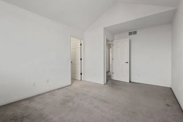 $599,900 | 825 Yorkshire Road, Neenah, WI 54956