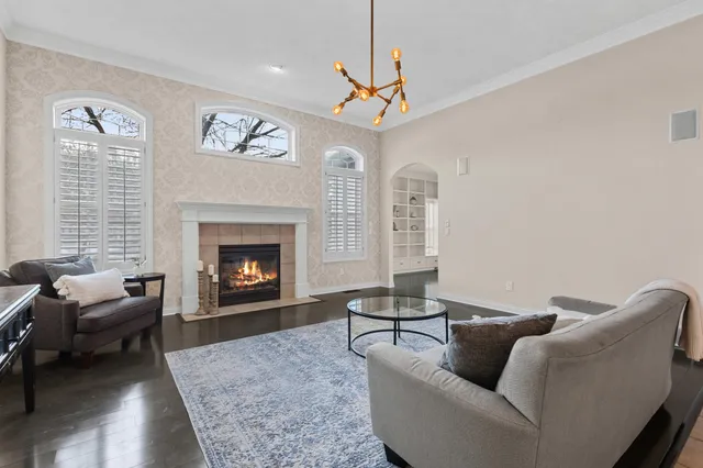 $599,900 | 825 Yorkshire Road, Neenah, WI 54956