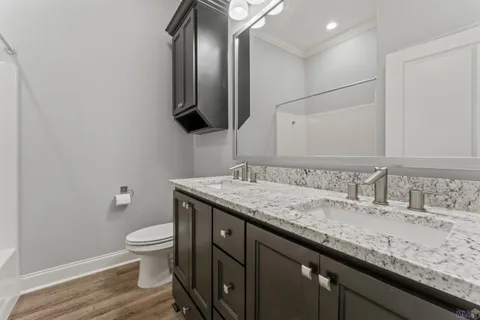 $484,700 | 37384 Cypress Hollow Avenue, Prairieville, LA 70769