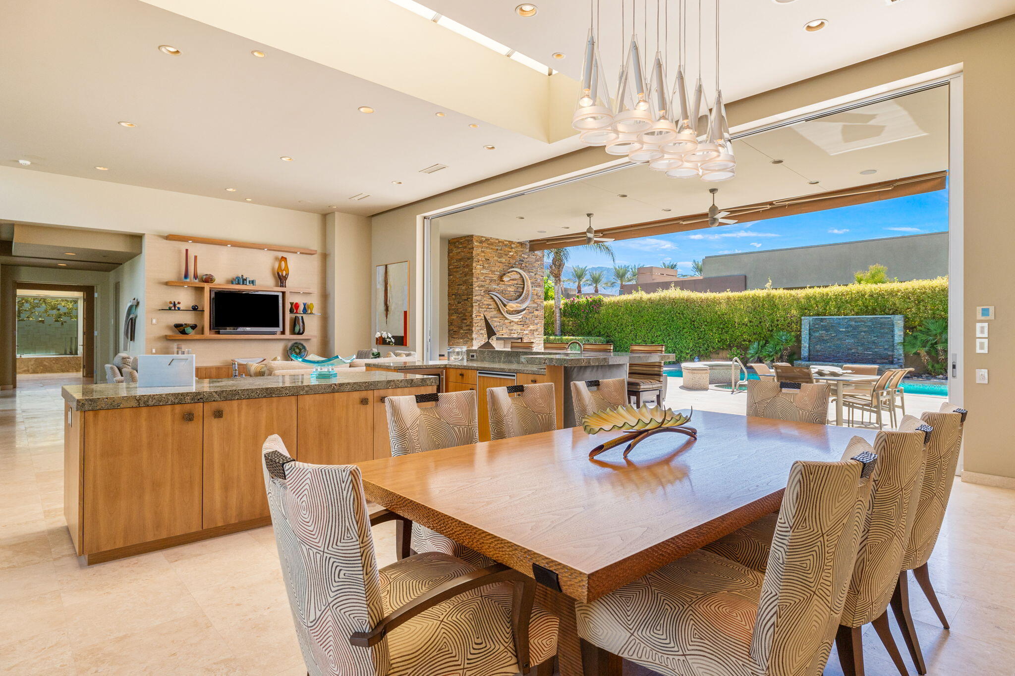 28 Sun Ridge Circle Rancho Mirage, CA 92270 - Photo 15 of 59 a view of a dining room with furniture window and outside view