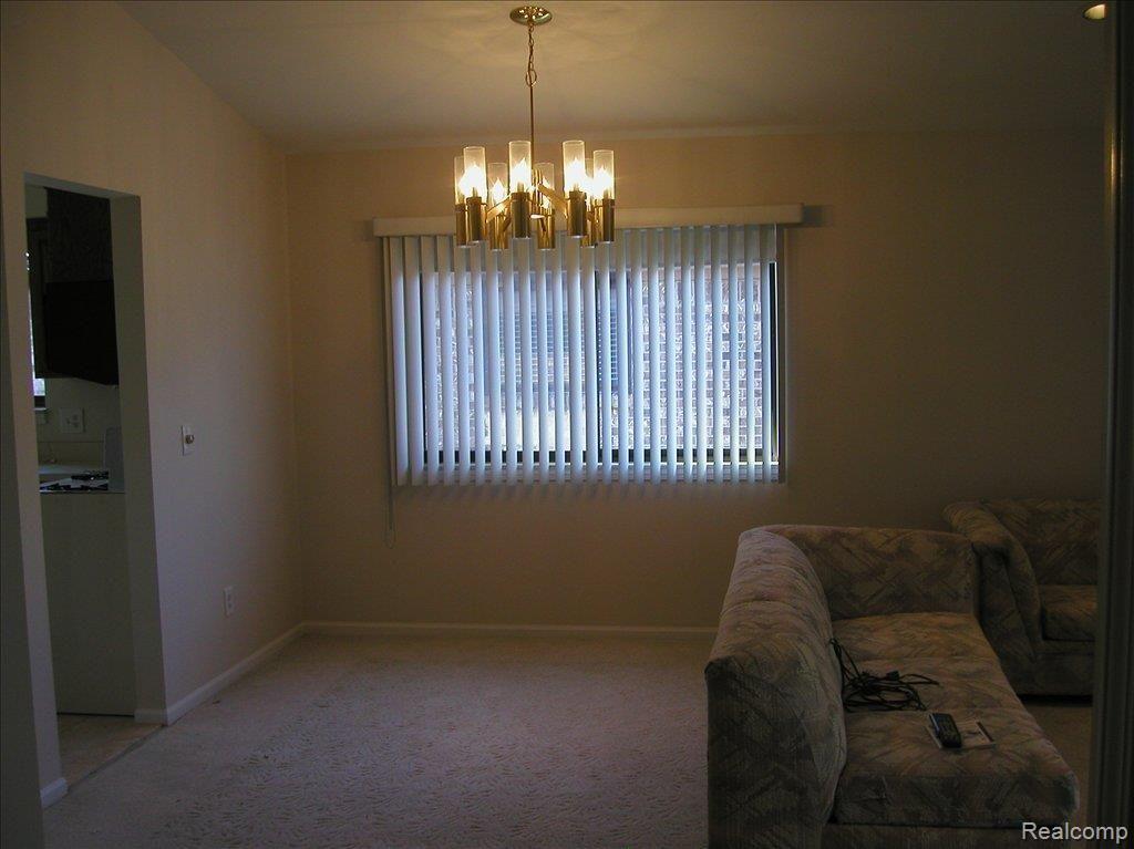 15187 Raphael Terrace Warren, MI 48088 - Photo 7 of 14 Dining Area-Grt/Liv Rm