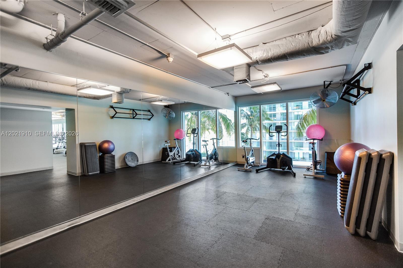 60 Southwest 13th Street, Unit 4613 Miami, FL 33130 - Photo 42 of 49