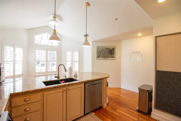 $424,900 | 26 Shallow Pond Place, The Woodlands, TX 77381