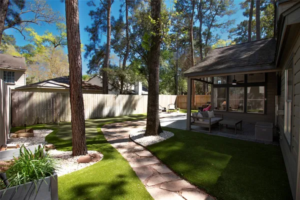 $424,900 | 26 Shallow Pond Place, The Woodlands, TX 77381