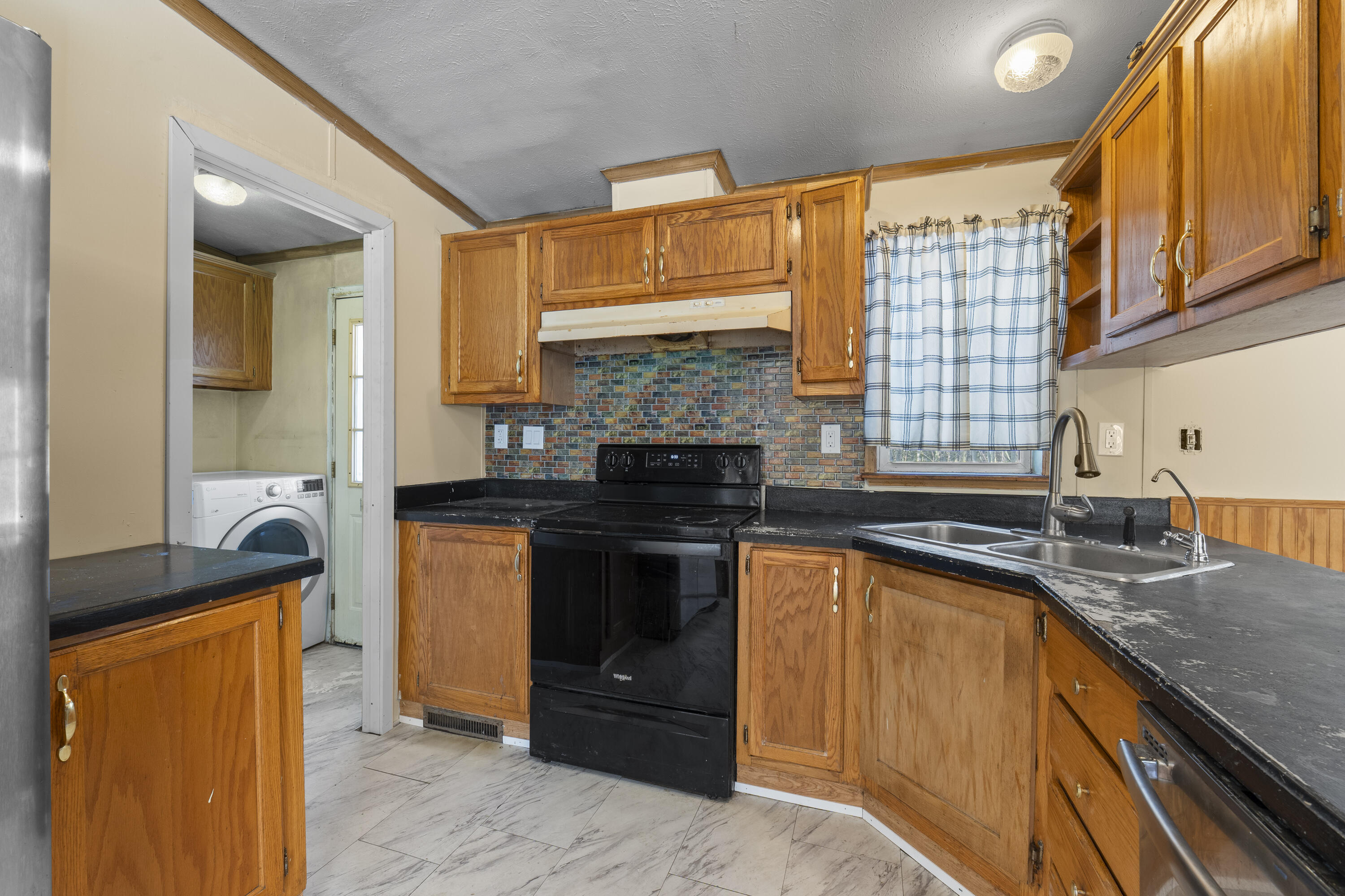 245 5 Islands Road Georgetown, ME 04548 - Photo 10 of 32 245 Five Islands Rd_115