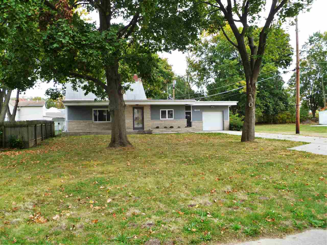 6609 Old Trail Road Fort Wayne, IN 46809 - Photo 1 of 33
