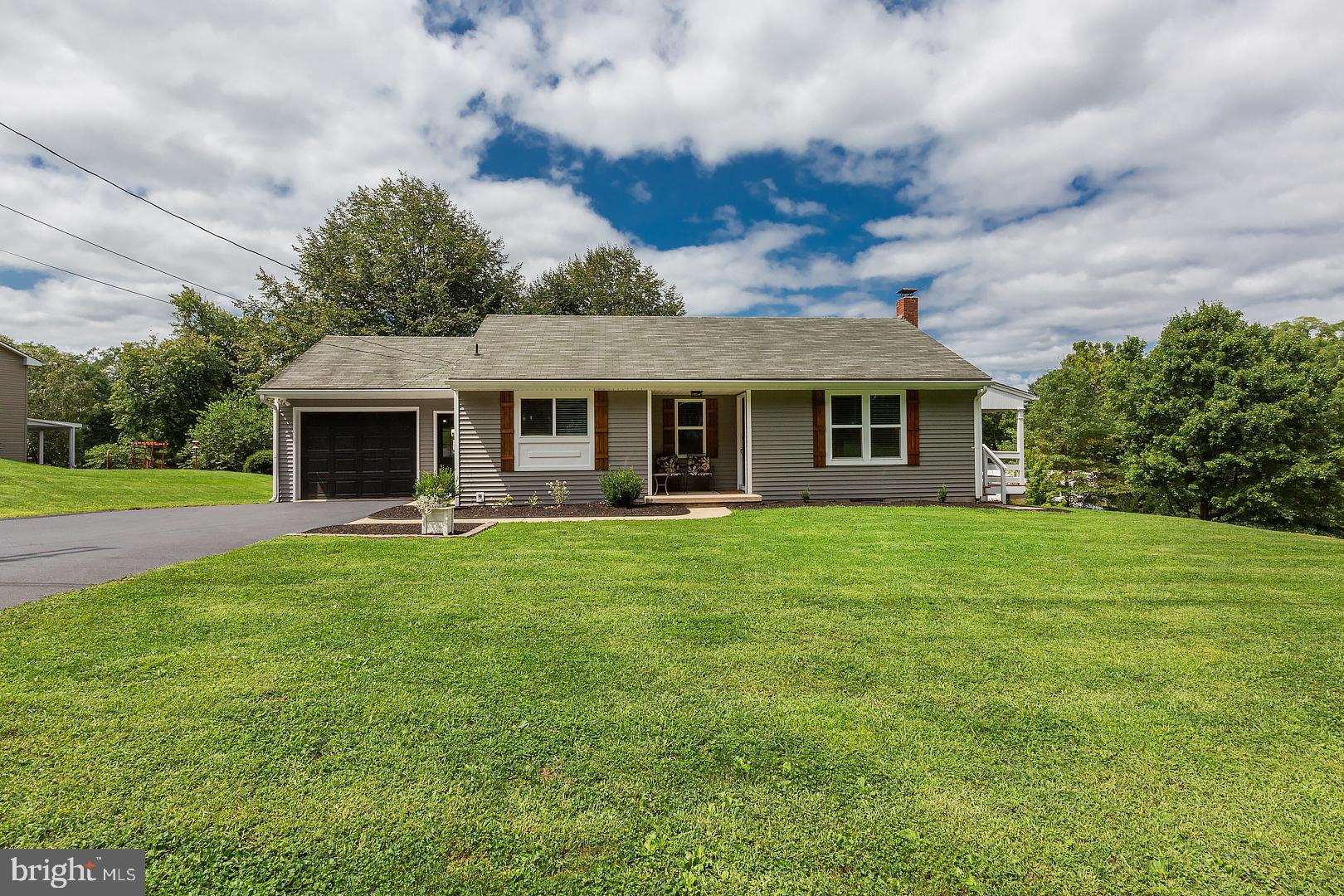 518 Hackman Road Lititz, PA 17543 - Photo 1 of 56