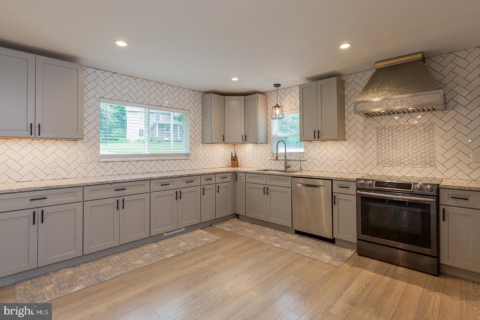 518 Hackman Road Lititz, PA 17543 - Photo 9 of 56