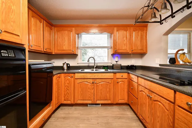 $330,000 | 134 Rolling Drive, Westminster, SC 29693