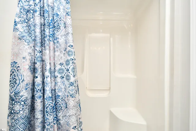 $330,000 | 134 Rolling Drive, Westminster, SC 29693