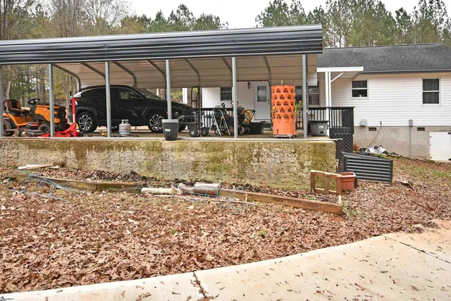 $330,000 | 134 Rolling Drive, Westminster, SC 29693