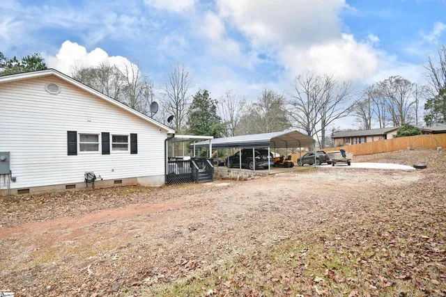 $330,000 | 134 Rolling Drive, Westminster, SC 29693