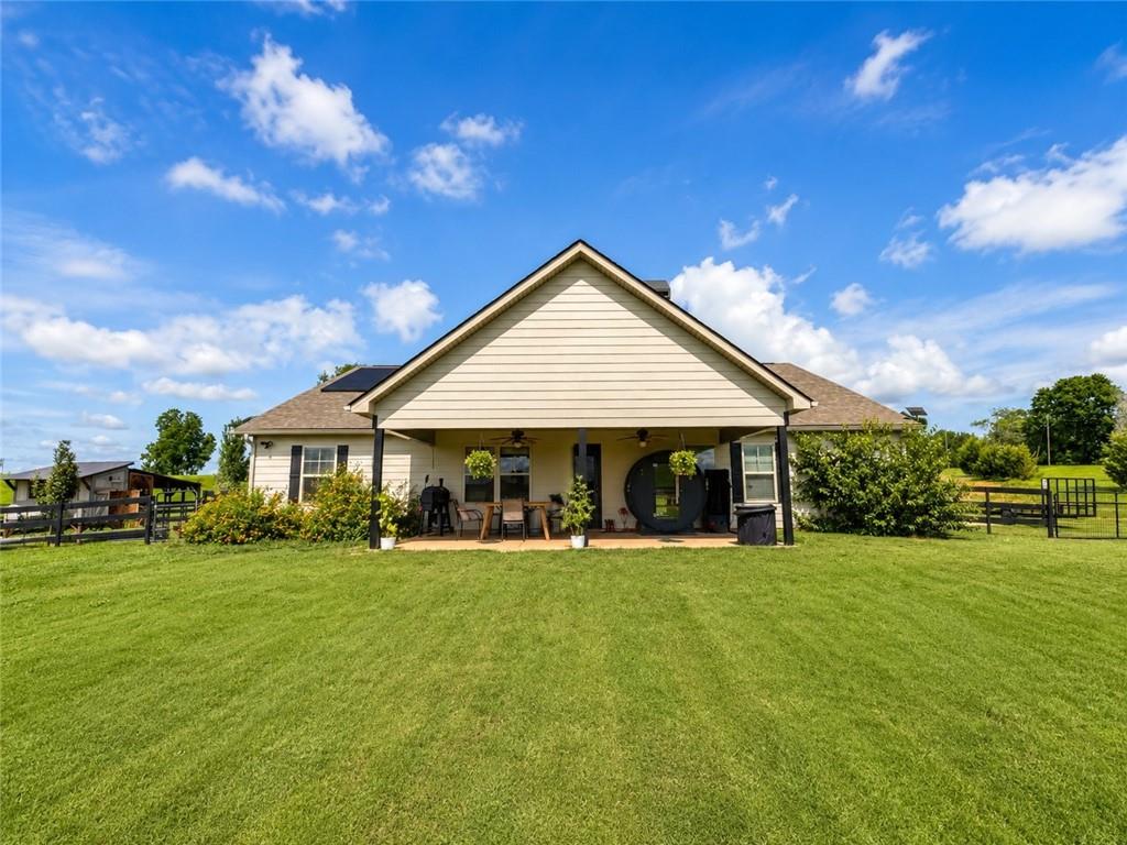 4404 Smokey Road Newnan, GA 30263 - Photo 2 of 16 Gallery Image 2