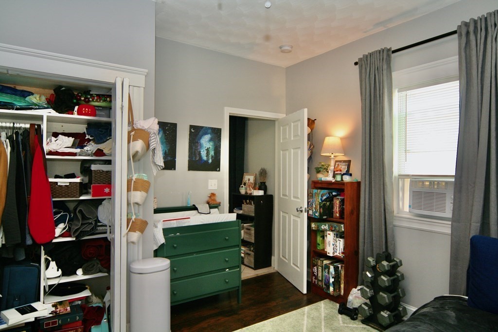 5 Laurel Street Everett, MA 02149 - Photo 14 of 30