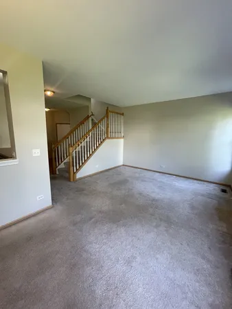 $2,400 | 160 Concord Drive South, Unit 160, Oswego, IL 60543