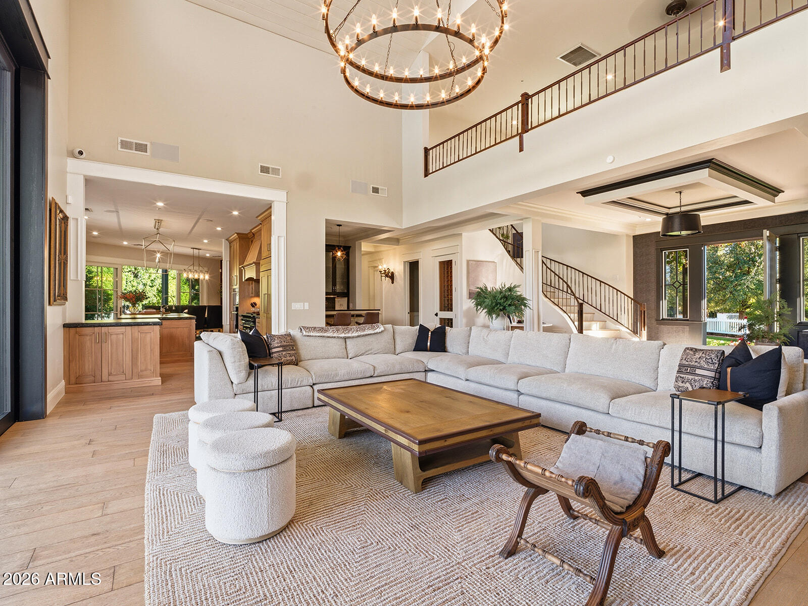 4732 North Dromedary Road Phoenix, AZ 85018 - Photo 13 of 78 Great room