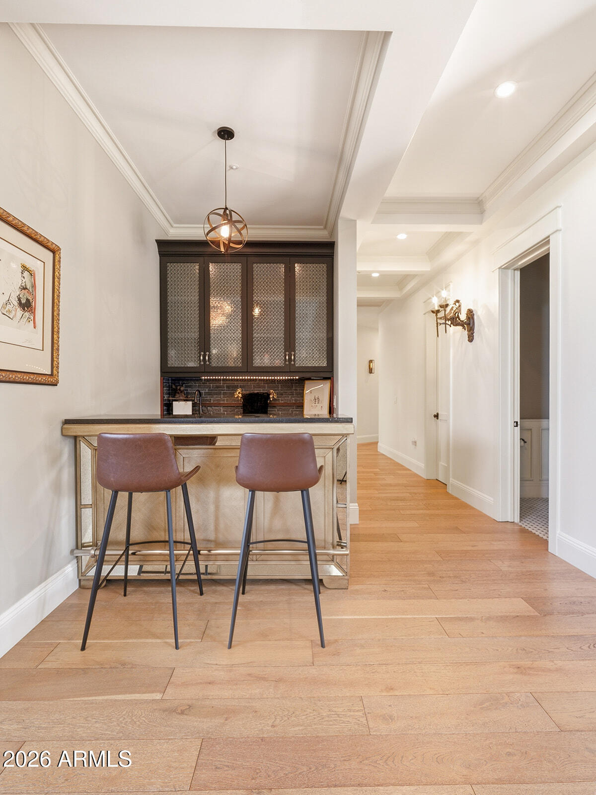 4732 North Dromedary Road Phoenix, AZ 85018 - Photo 25 of 78 Wet bar/wine cellar