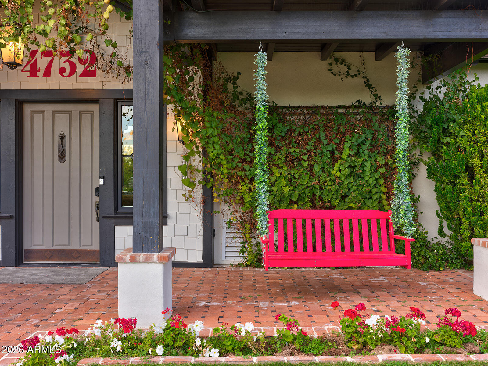 4732 North Dromedary Road Phoenix, AZ 85018 - Photo 7 of 78 Welcome