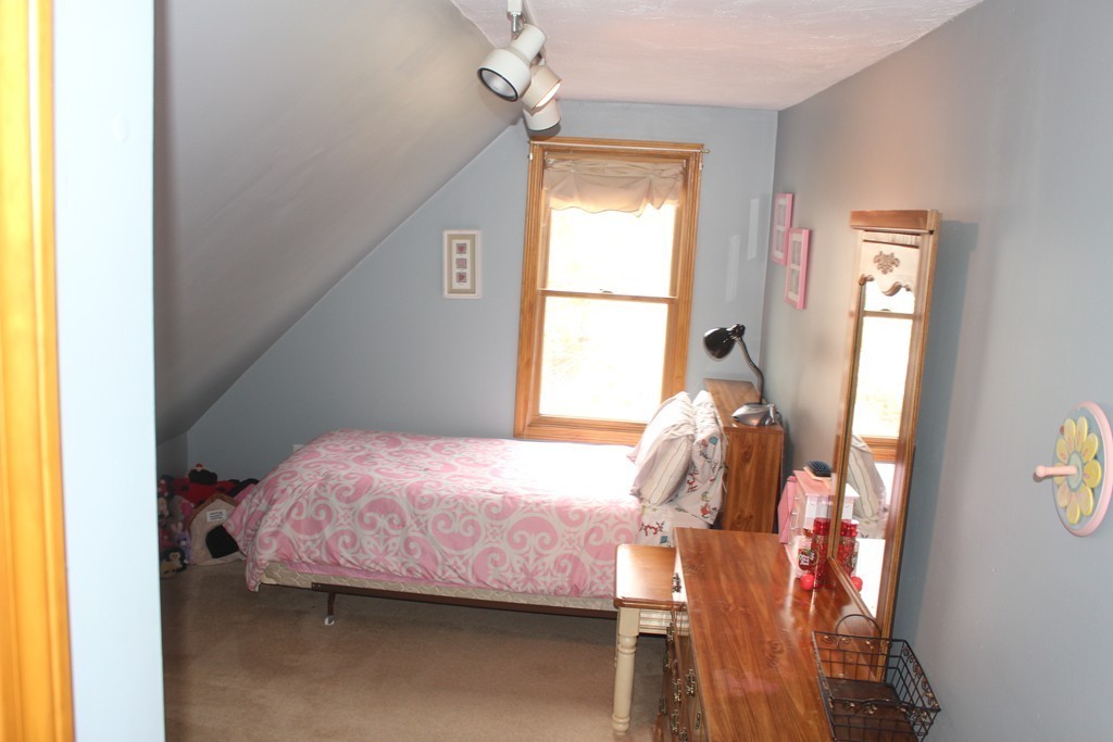 11 Andy Road Worcester, MA 01602 - Photo 15 of 21 Gallery Image 15