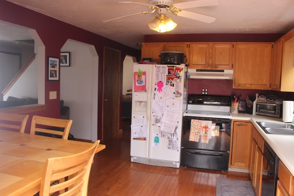 11 Andy Road Worcester, MA 01602 - Photo 3 of 21 Gallery Image 3