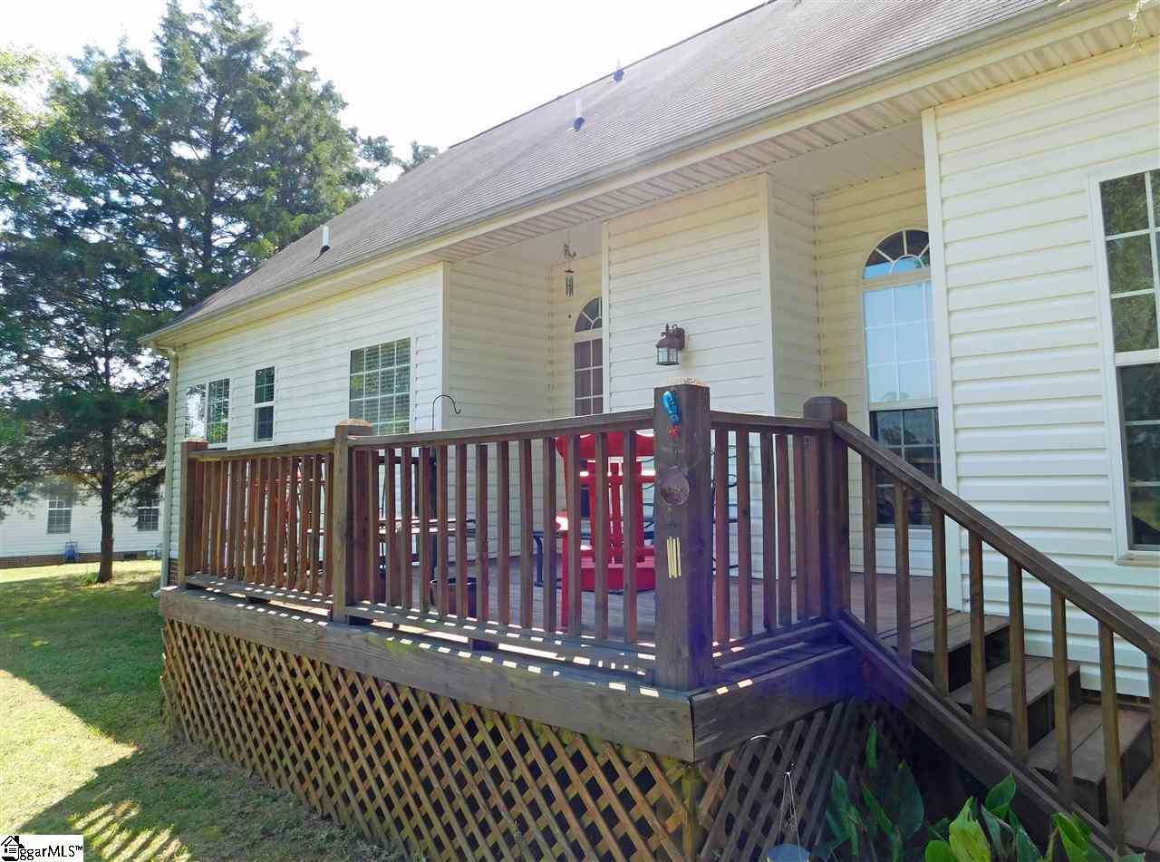 38 Knight Road Gray Court, SC 29645 - Photo 27 of 29