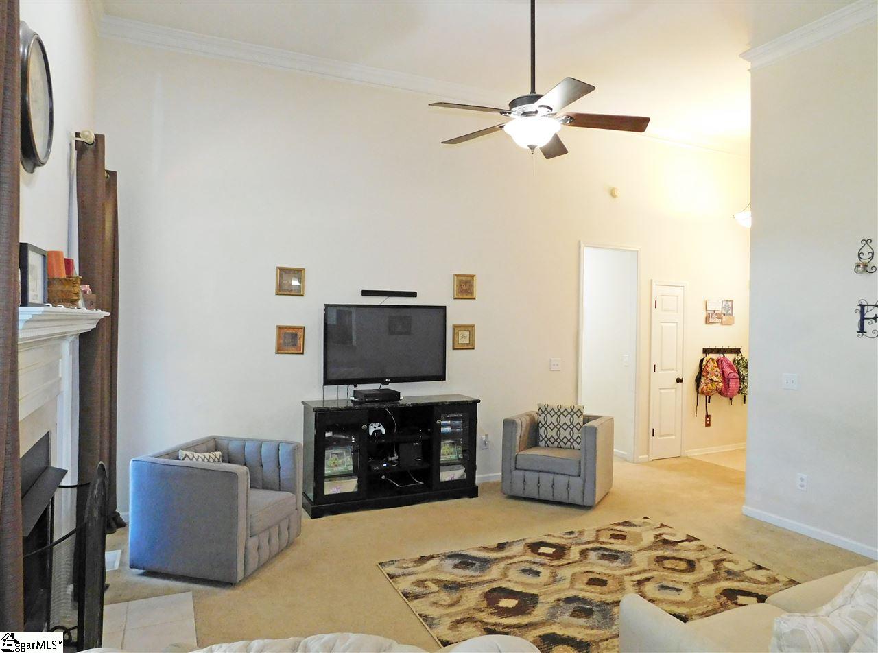 38 Knight Road Gray Court, SC 29645 - Photo 6 of 29
