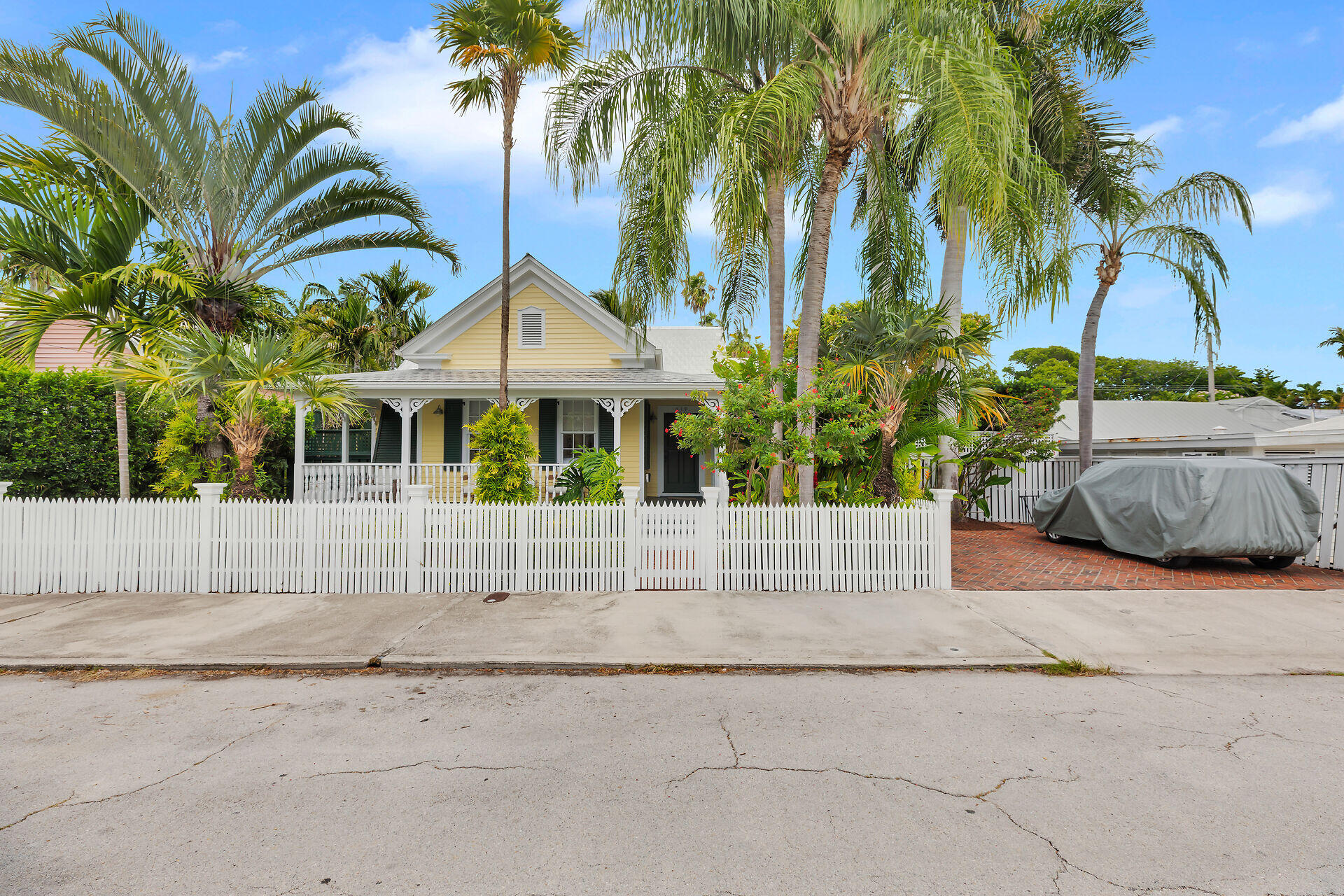 619 Ashe Street Key West, FL 33040 - Photo 40 of 42 Street View
