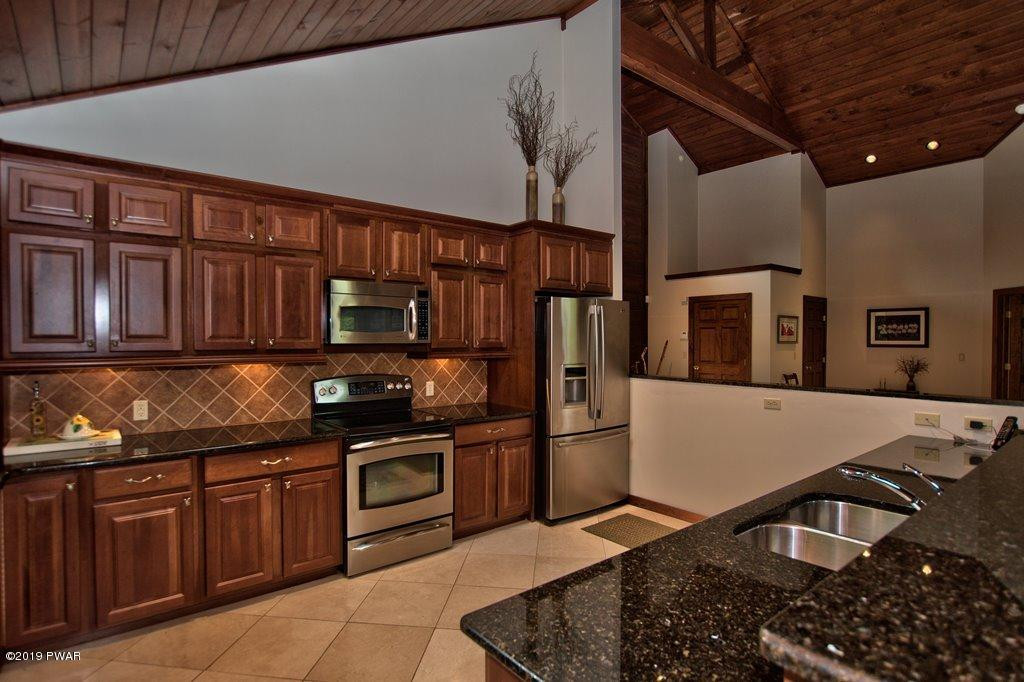 17 Ridgewood Lane Equinunk, PA 18417 - Photo 24 of 77