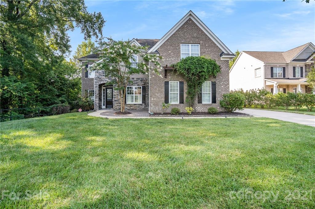 6525 Springs Mill Road Charlotte, NC 28277 - Photo 2 of 39 Gallery Image 2